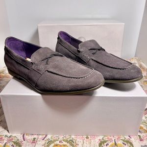 New In Box Robert Graham Seth Suede Loafer Charcoal Color